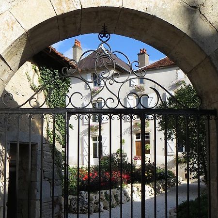 Le Bailli De Montsaugeon Bed & Breakfast エクステリア 写真