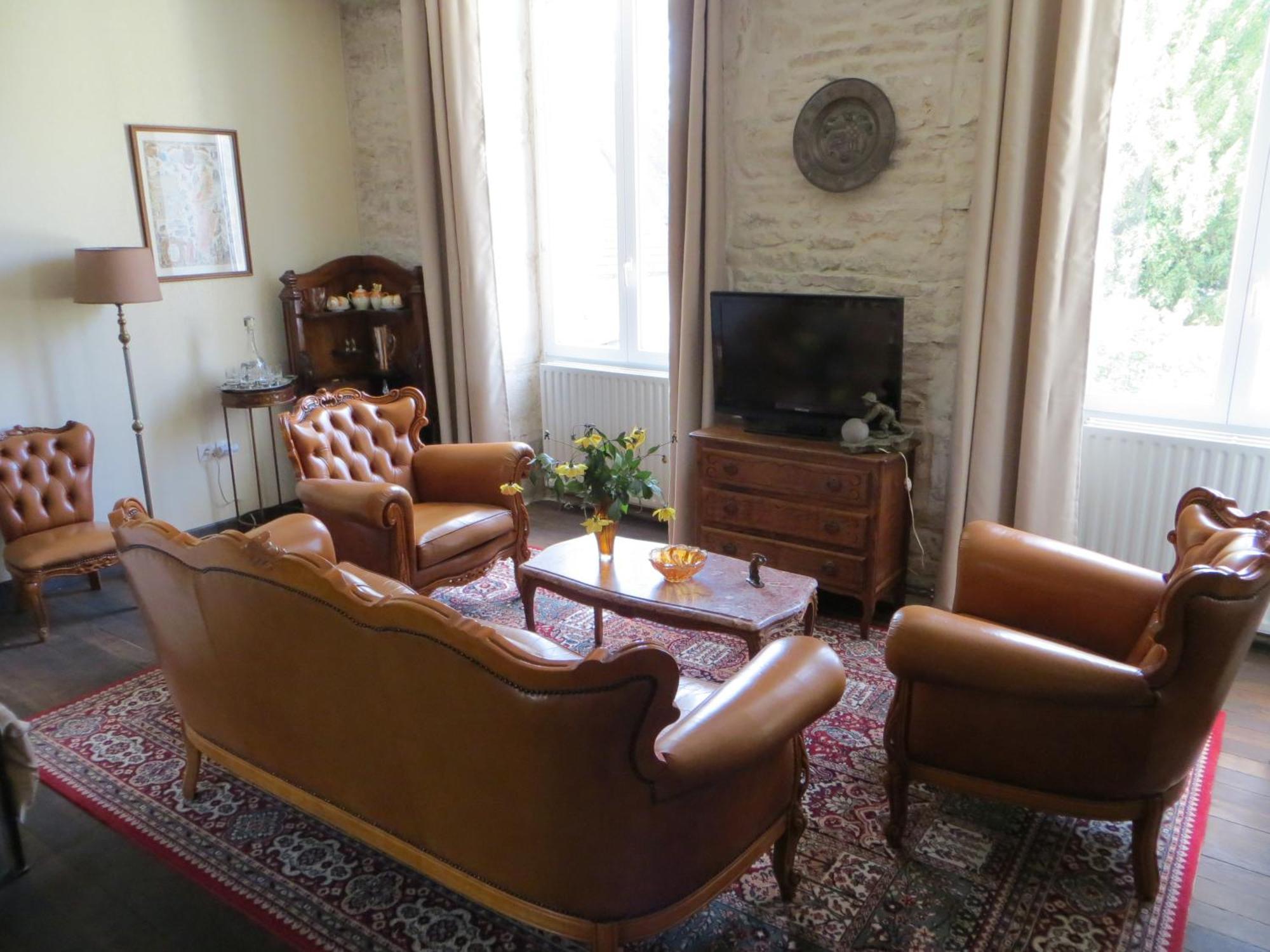 Le Bailli De Montsaugeon Bed & Breakfast 部屋 写真